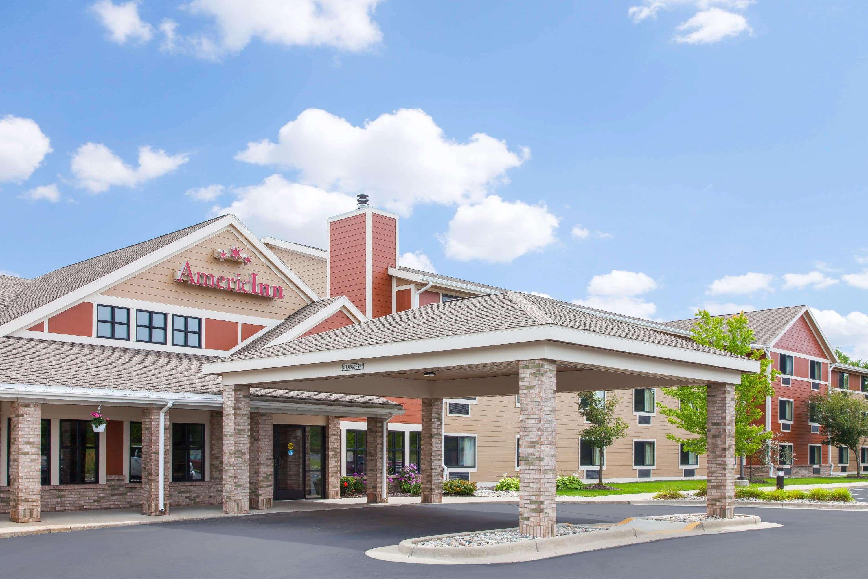 Americinn By Wyndham Гринвилл Экстерьер фото